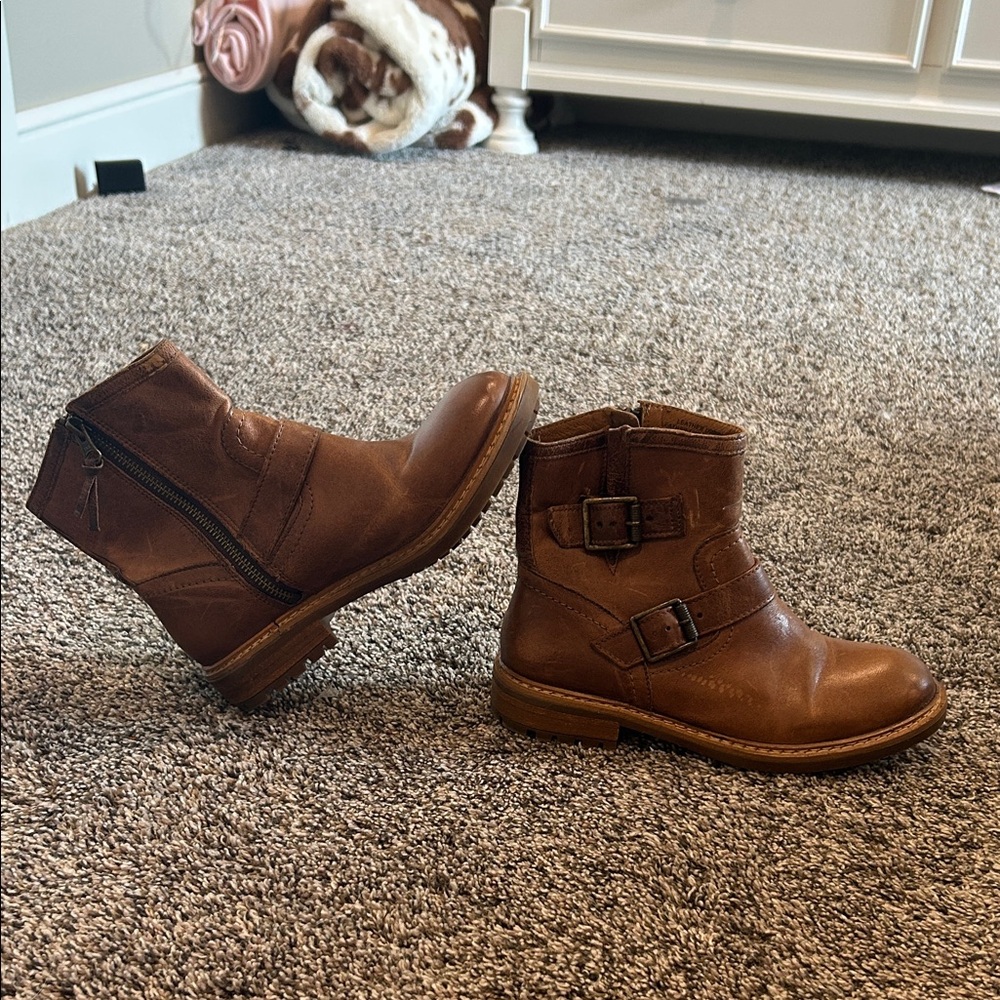 Sofft Brown Ankle Boots